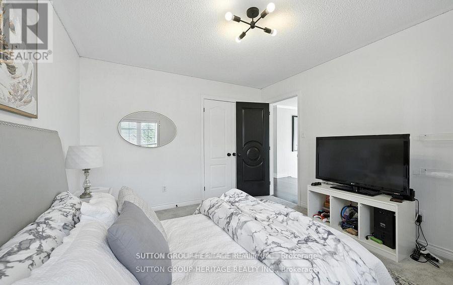 30 Bradford Court, Whitby, Ontario  L1N 0G7 - Photo 23 - E12455479