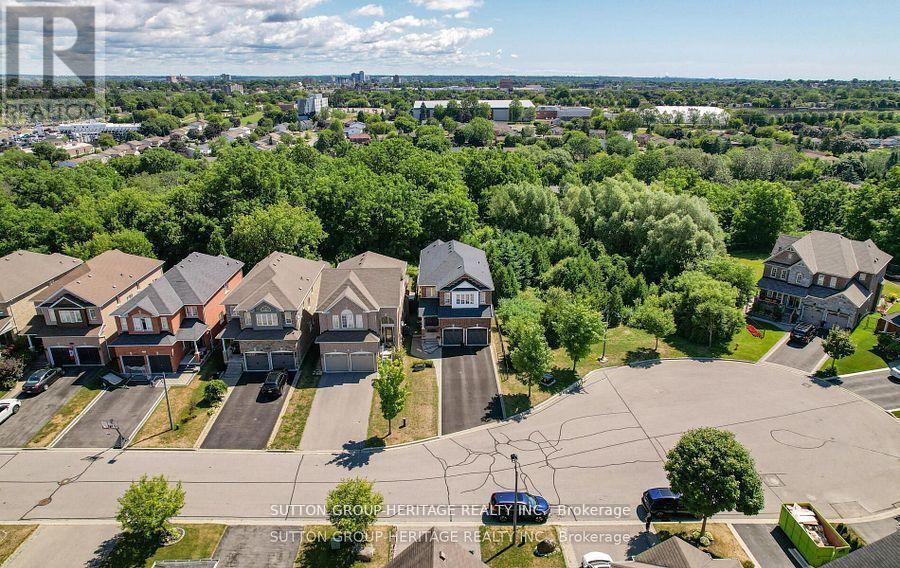 30 Bradford Court, Whitby, Ontario  L1N 0G7 - Photo 41 - E12455479