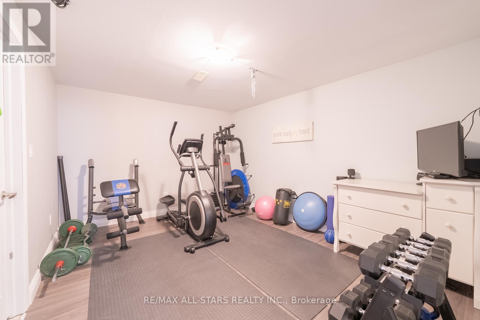 134 Stephensbrook Circle, Whitchurch-Stouffville (Stouffville), Ontario  L4A 0G4 - Photo 44 - N12422774