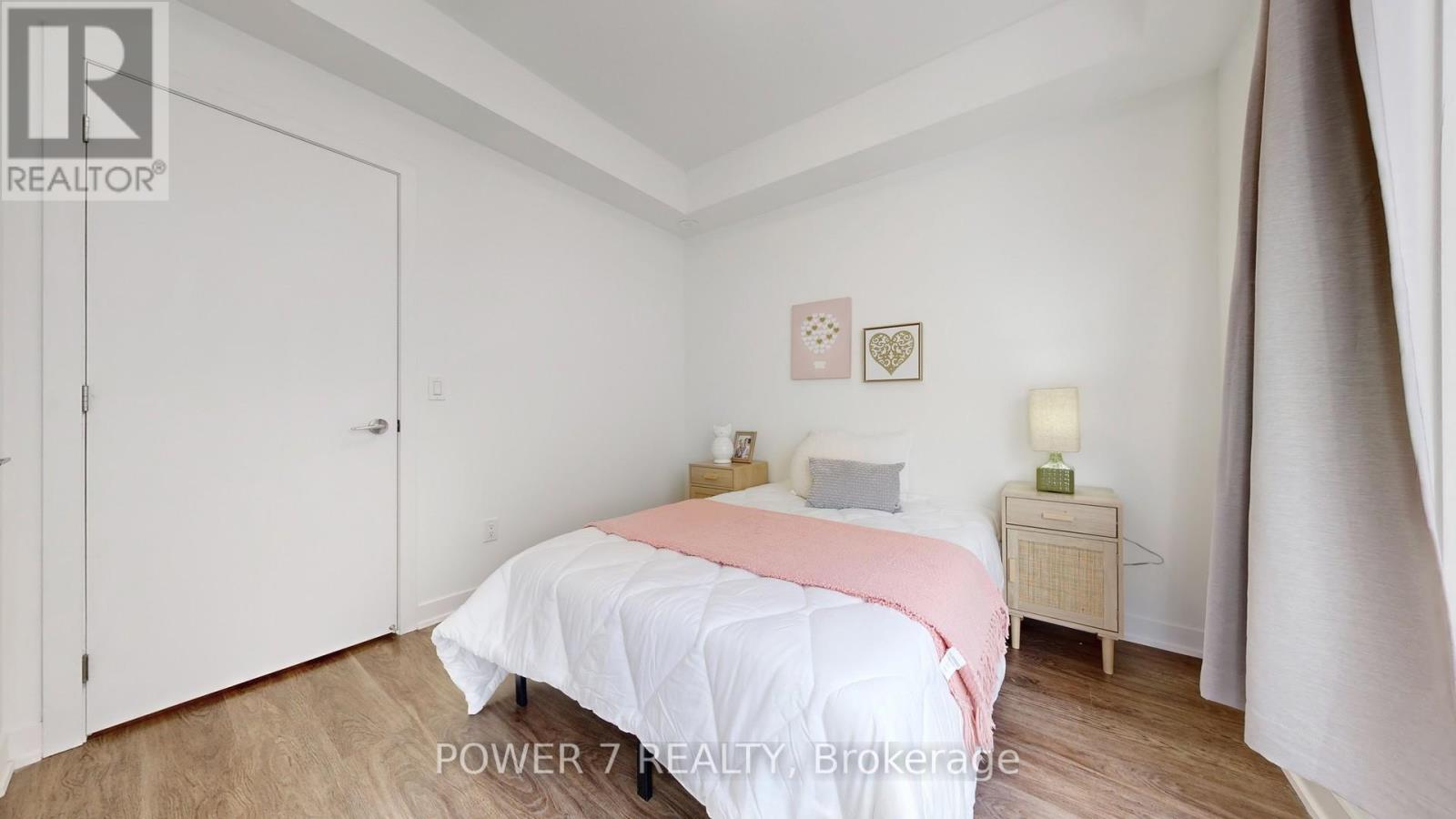 1009 - 14 David Eyer Road, Richmond Hill, Ontario  L4S 0N4 - Photo 25 - N12457503