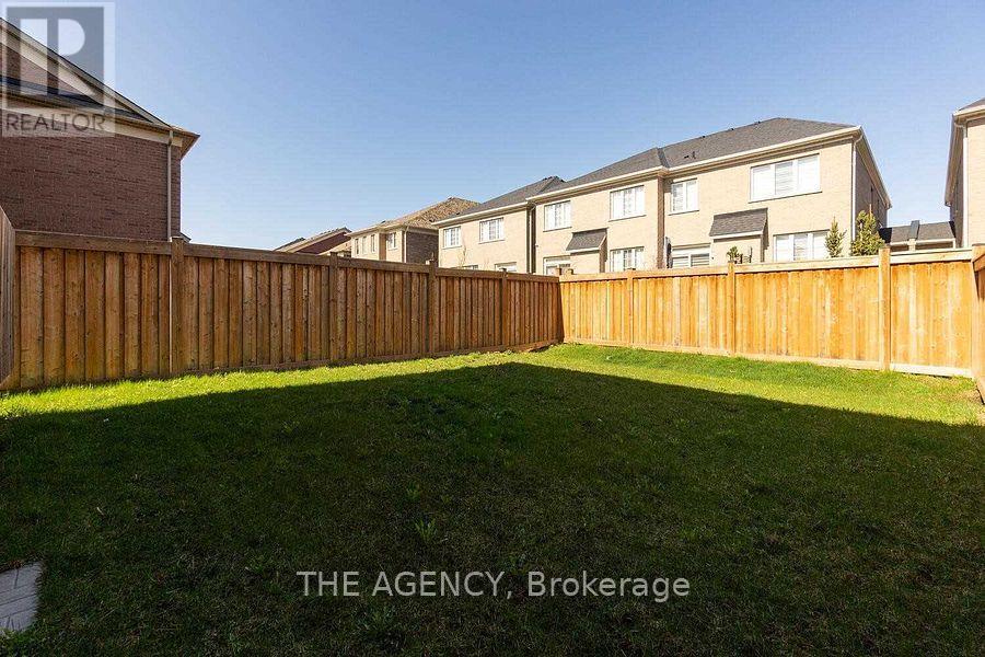 21 Kettle Valley Trail, King, Ontario  L0G 1N0 - Photo 28 - N12457505