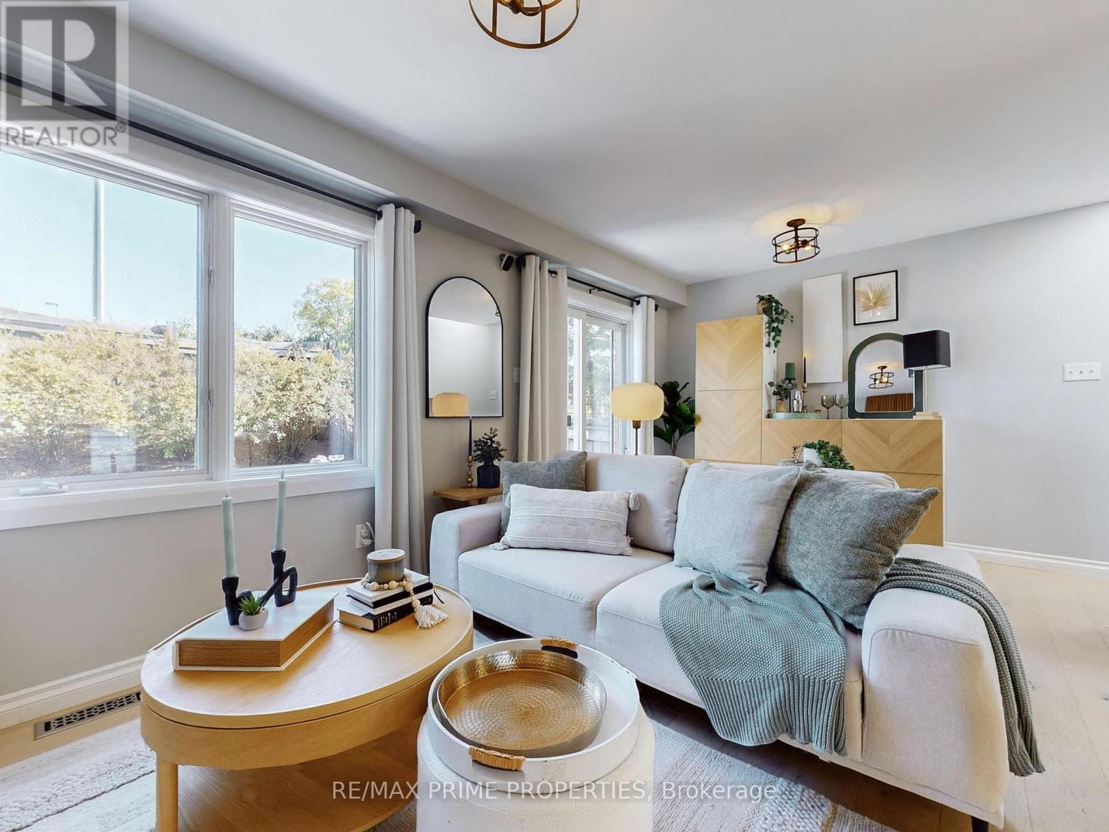 49 Marmill Way, Markham, Ontario  L3P 7V6 - Photo 7 - N12457515