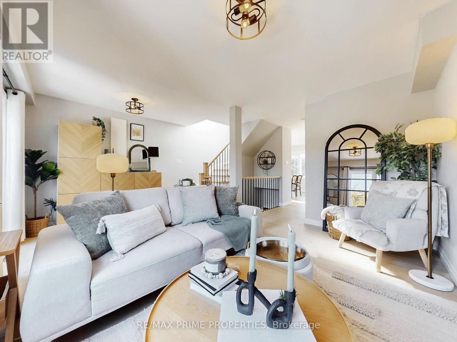 49 Marmill Way, Markham, Ontario  L3P 7V6 - Photo 8 - N12457515