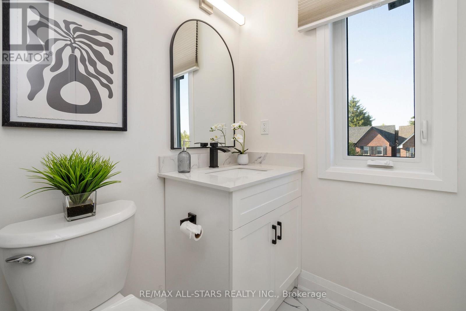 21 Rougehaven Way, Markham, Ontario  L3P 7W5 - Photo 33 - N12457524