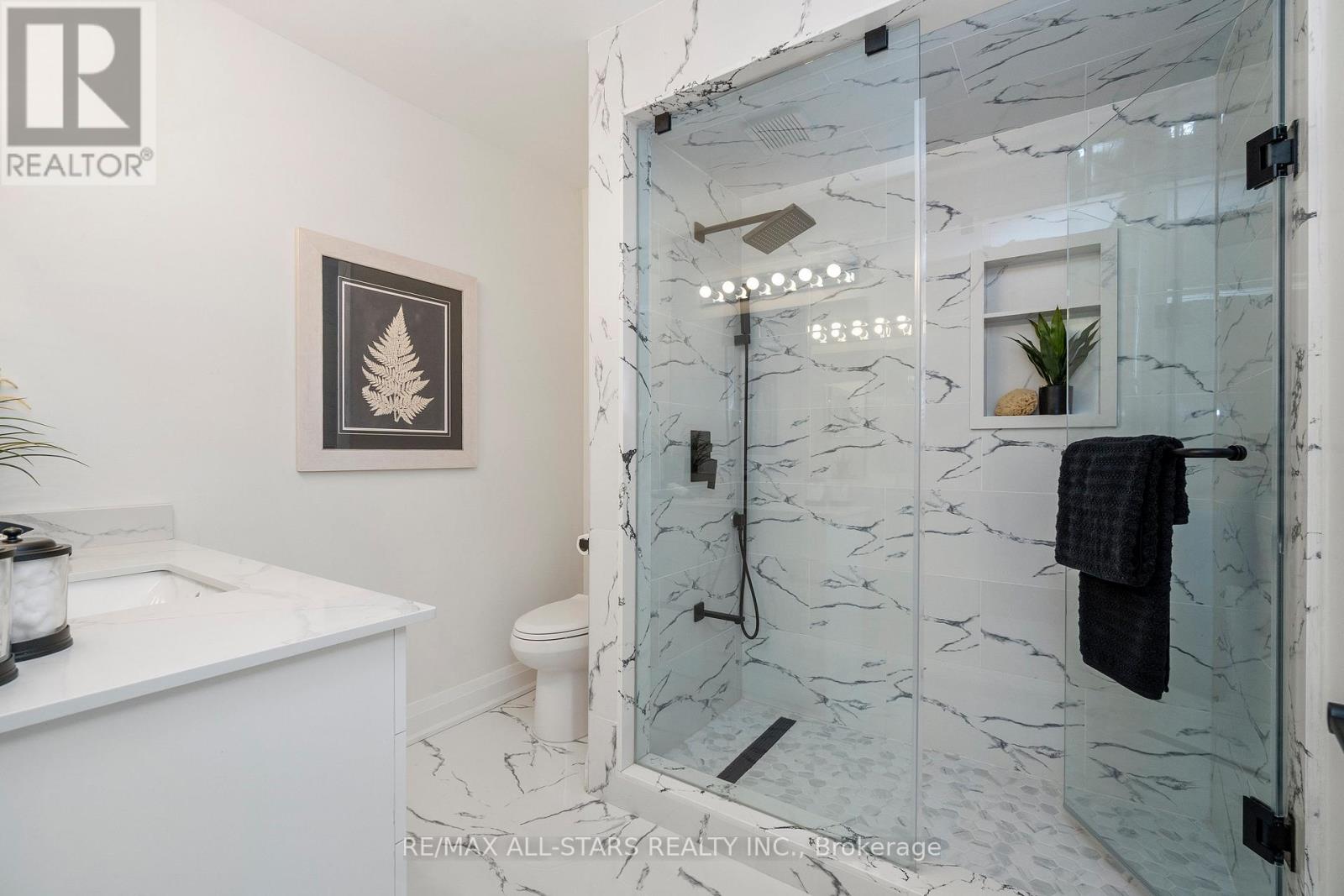 21 Rougehaven Way, Markham, Ontario  L3P 7W5 - Photo 38 - N12457524