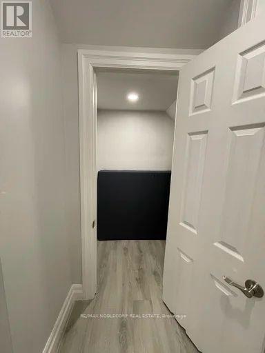 145 Cranbrook Crescent, Vaughan, Ontario  L4H 4L1 - Photo 6 - N12457529