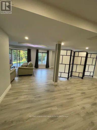 145 Cranbrook Crescent, Vaughan, Ontario  L4H 4L1 - Photo 9 - N12457529