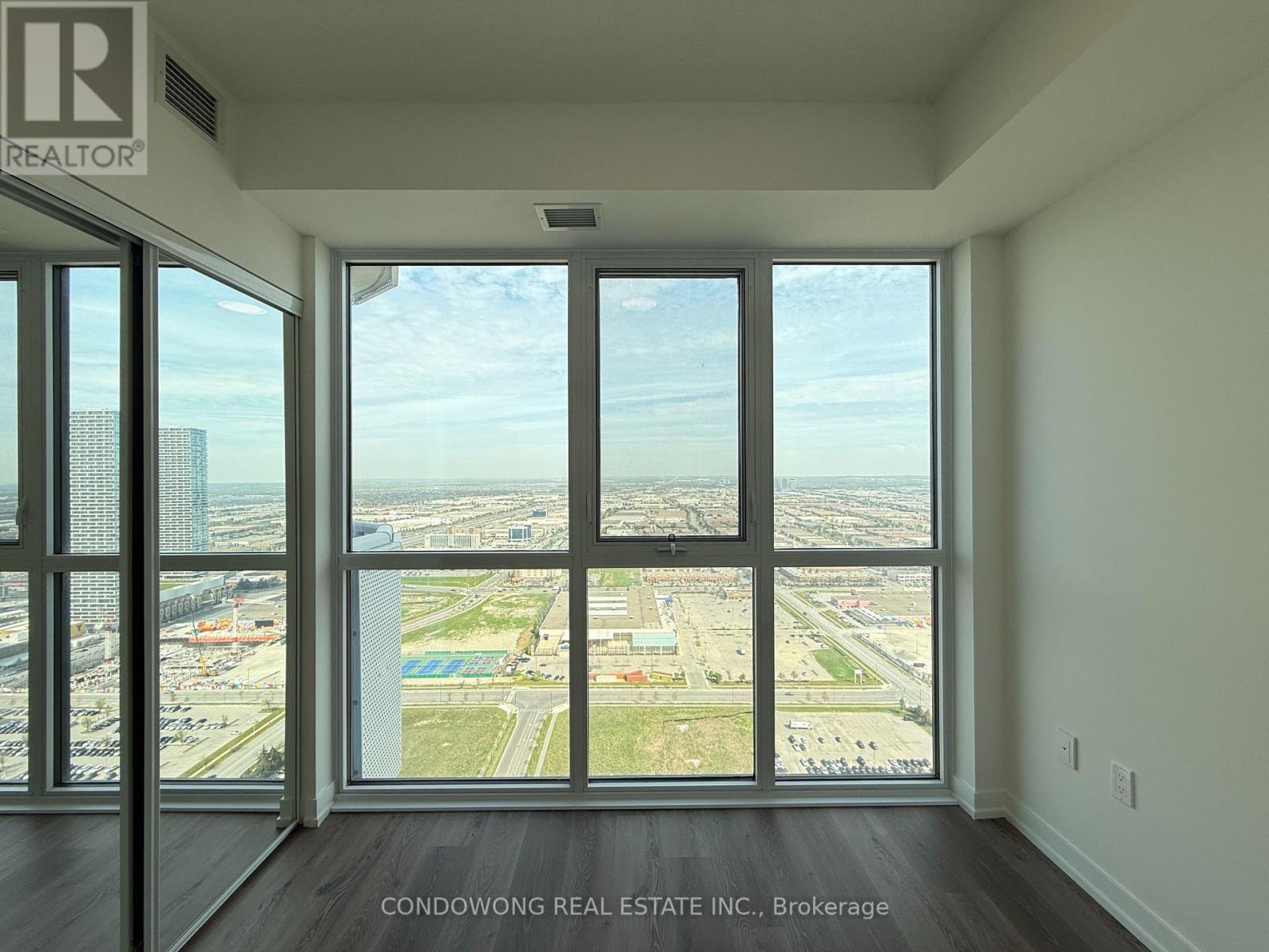 4609 - 225 Commerce Street, Vaughan, Ontario  L4K 0R1 - Photo 9 - N12457533