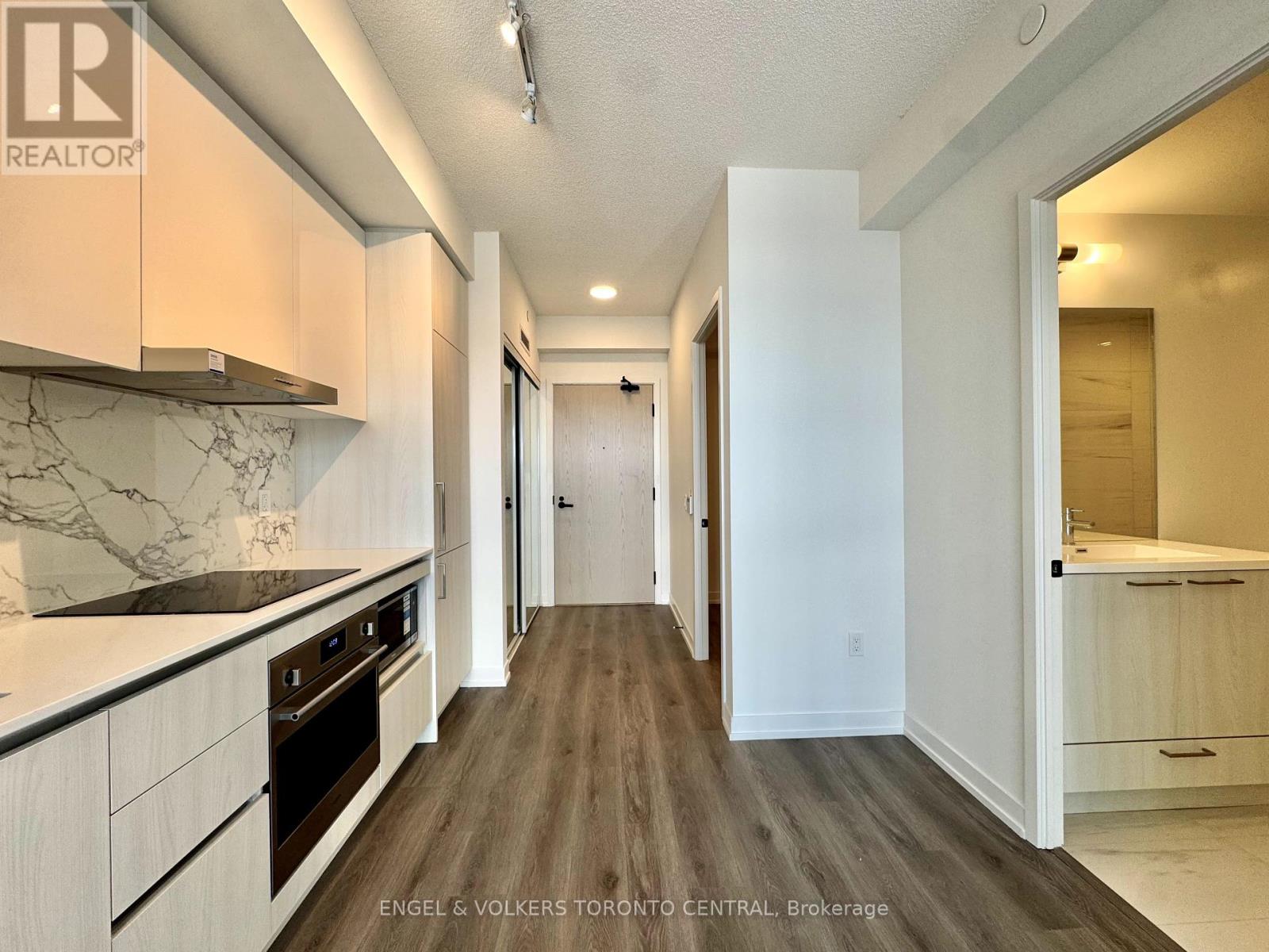 3203 - 225 Commerce Street, Vaughan, Ontario  L4K 0R1 - Photo 10 - N12457557