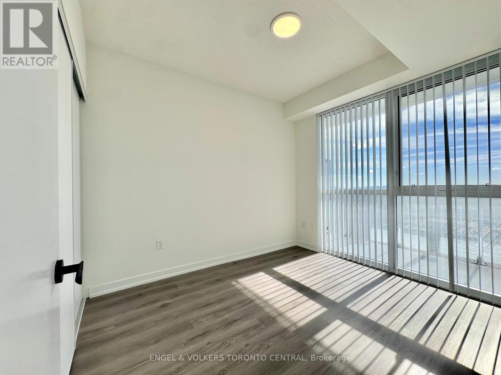 3203 - 225 Commerce Street, Vaughan, Ontario  L4K 0R1 - Photo 14 - N12457557