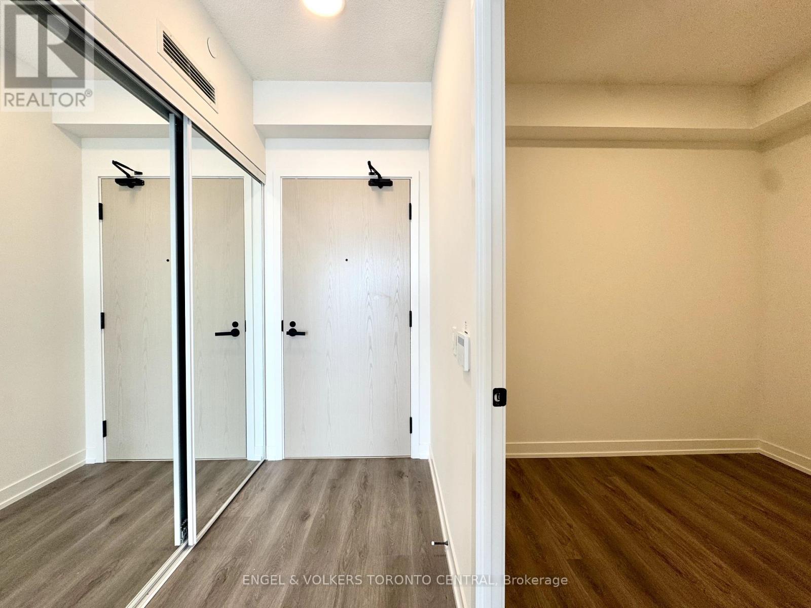 3203 - 225 Commerce Street, Vaughan, Ontario  L4K 0R1 - Photo 19 - N12457557