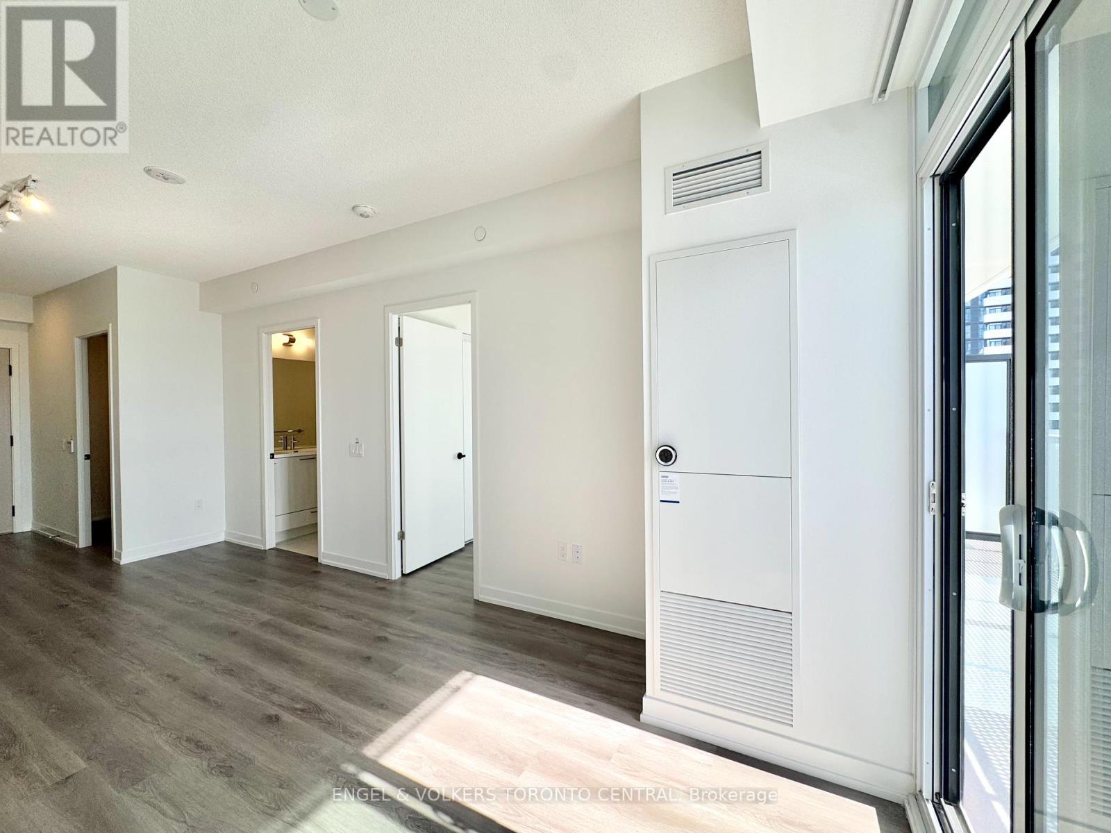 3203 - 225 Commerce Street, Vaughan, Ontario  L4K 0R1 - Photo 22 - N12457557