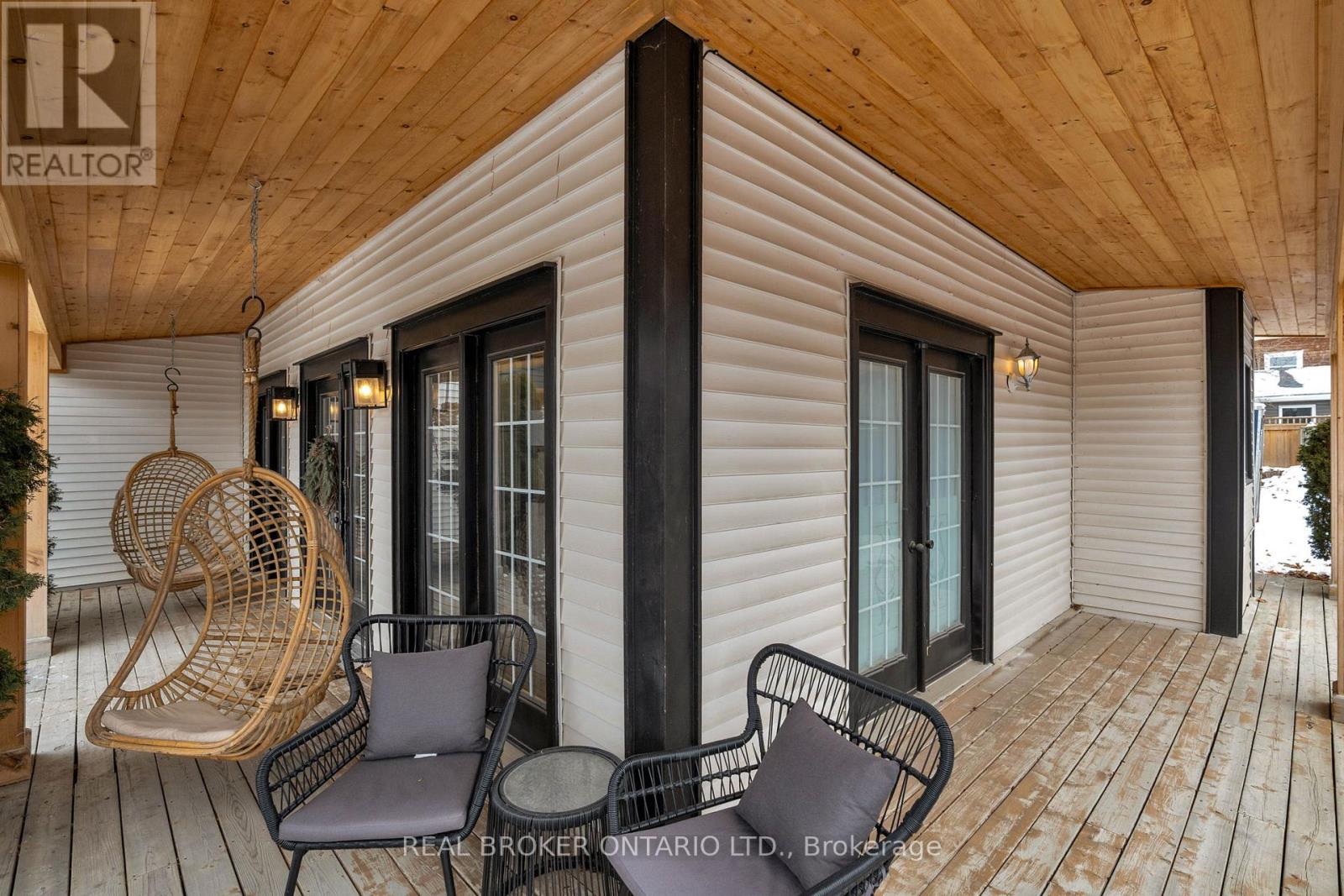 1 Dufferin Street, Innisfil, Ontario  L0L 1L0 - Photo 14 - N12457572