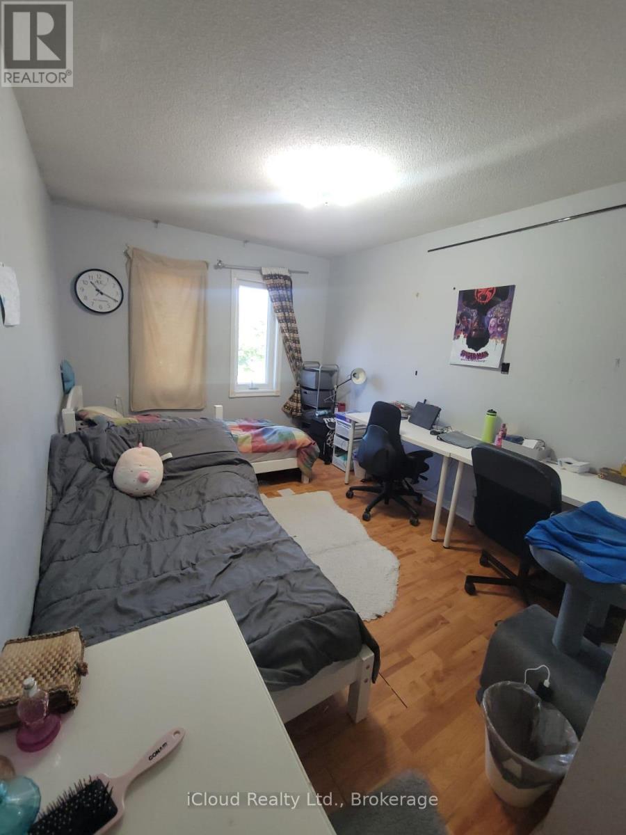 4711 Full Moon Circle, Mississauga, Ontario  L4Z 2L8 - Photo 9 - W12440940