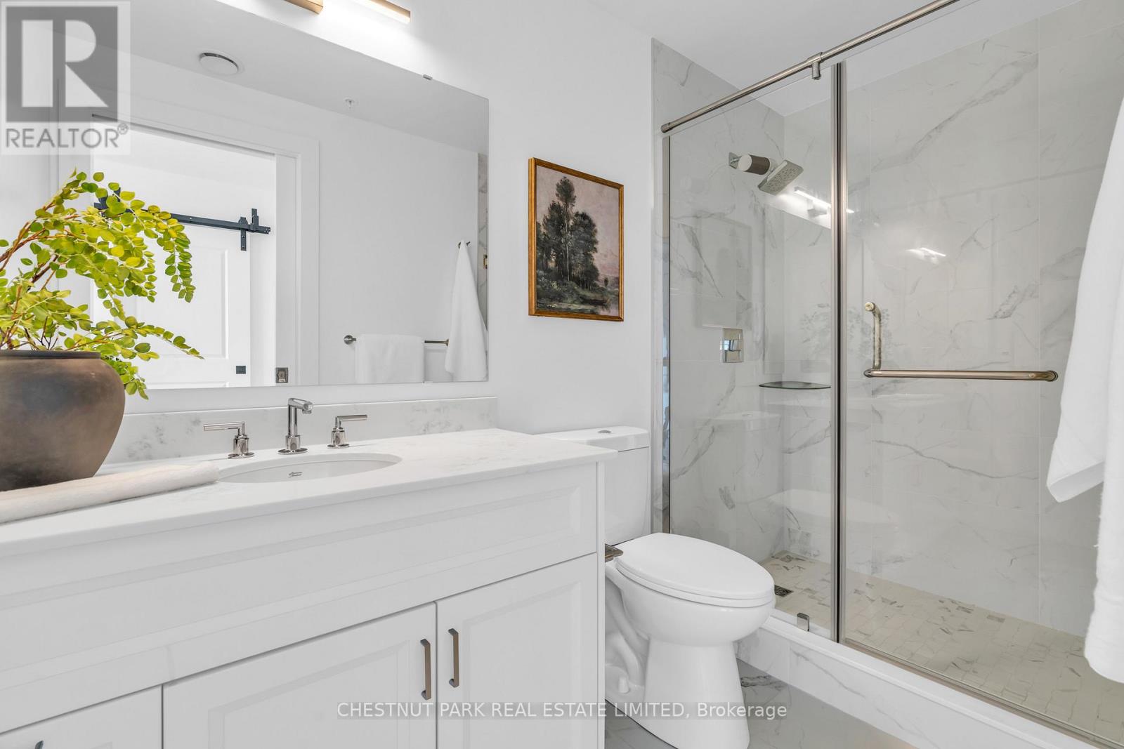 2001 - 15 Glebe Street, Cambridge, Ontario  N1S 0C3 - Photo 19 - X12367146