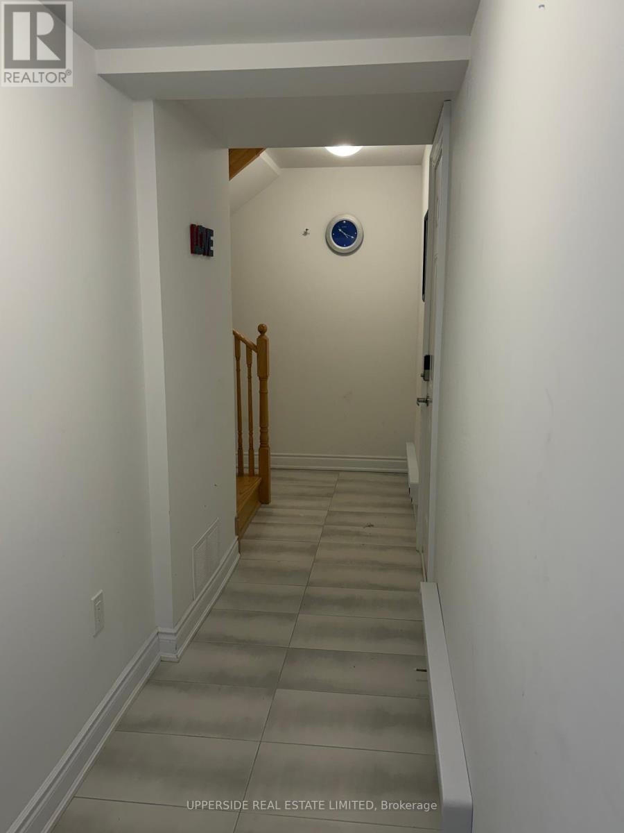 3 - 51 Hay Lane N, Barrie, Ontario  L9J 0C2 - Photo 3 - S12457540