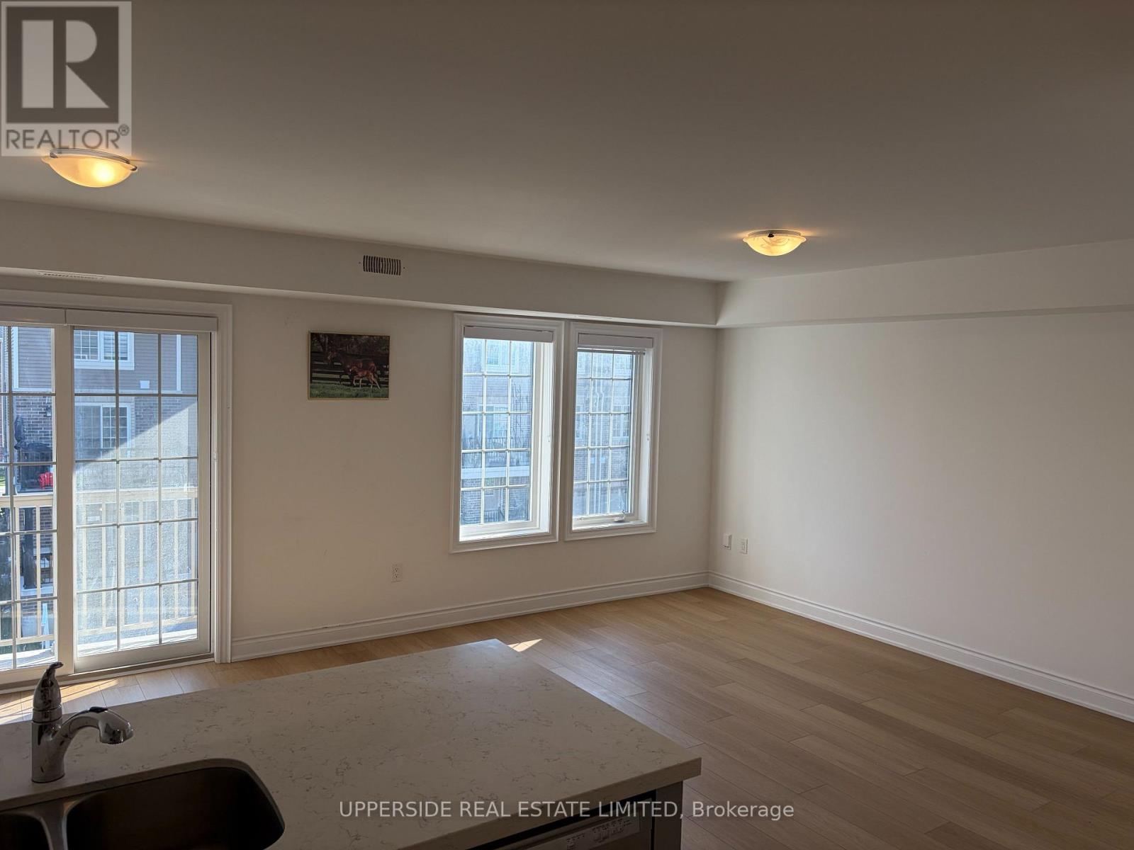 3 - 51 Hay Lane N, Barrie, Ontario  L9J 0C2 - Photo 4 - S12457540