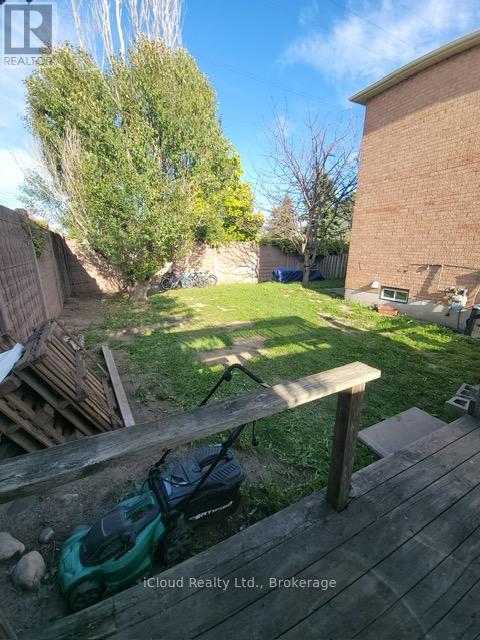 4711 Full Moon Circle, Mississauga, Ontario  L4Z 2L8 - Photo 18 - W12440940