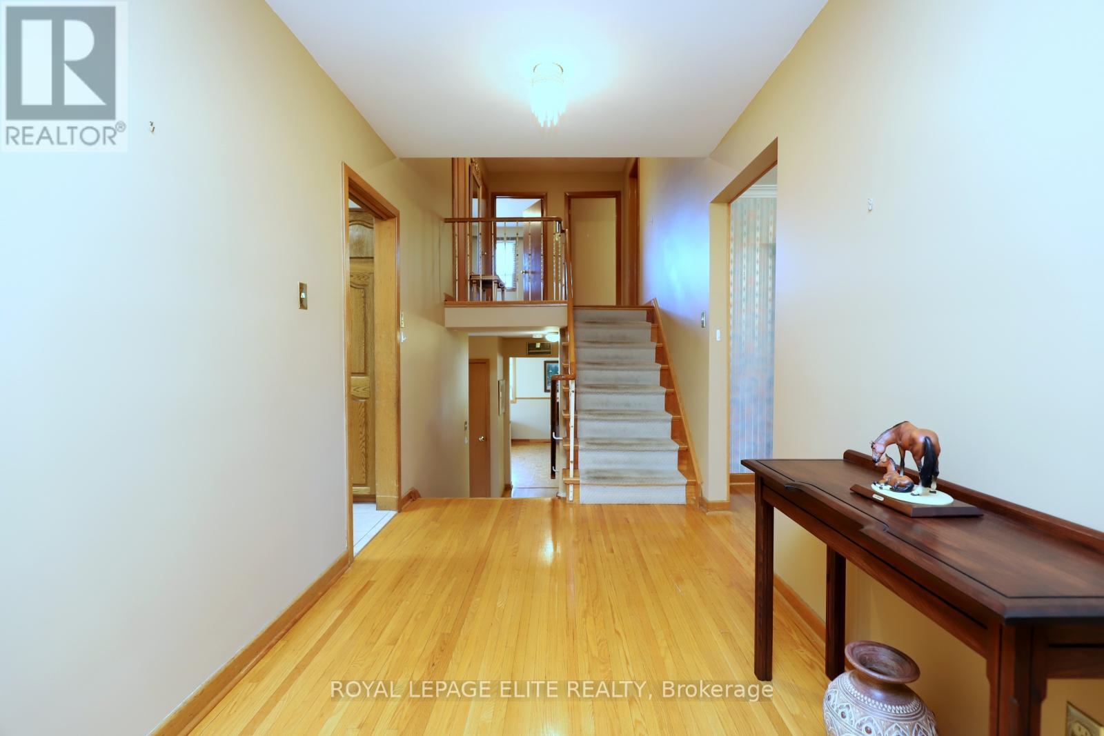 3440 Riverspray Crescent, Mississauga, Ontario  L4Y 3M7 - Photo 10 - W12457471