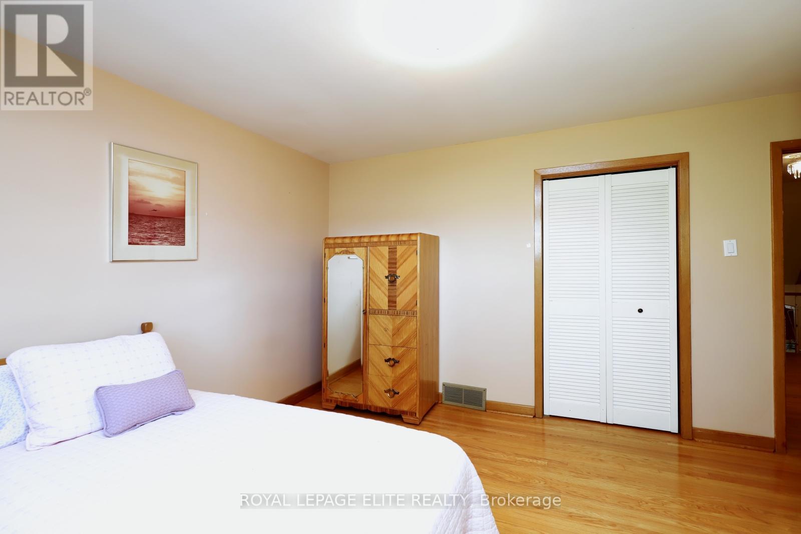 3440 Riverspray Crescent, Mississauga, Ontario  L4Y 3M7 - Photo 32 - W12457471