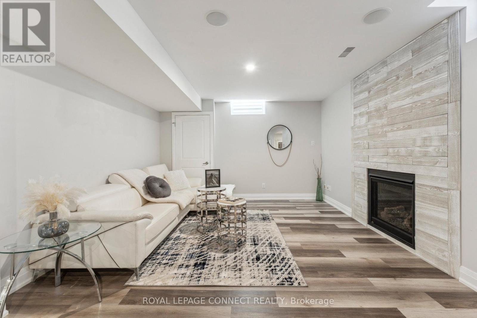 26 Antrim Court, Caledon, Ontario  L7C 1R1 - Photo 34 - W12457516