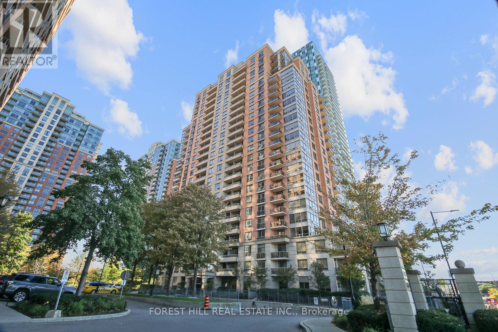 1029 - 5233 DUNDAS STREET W, Toronto, Ontario
