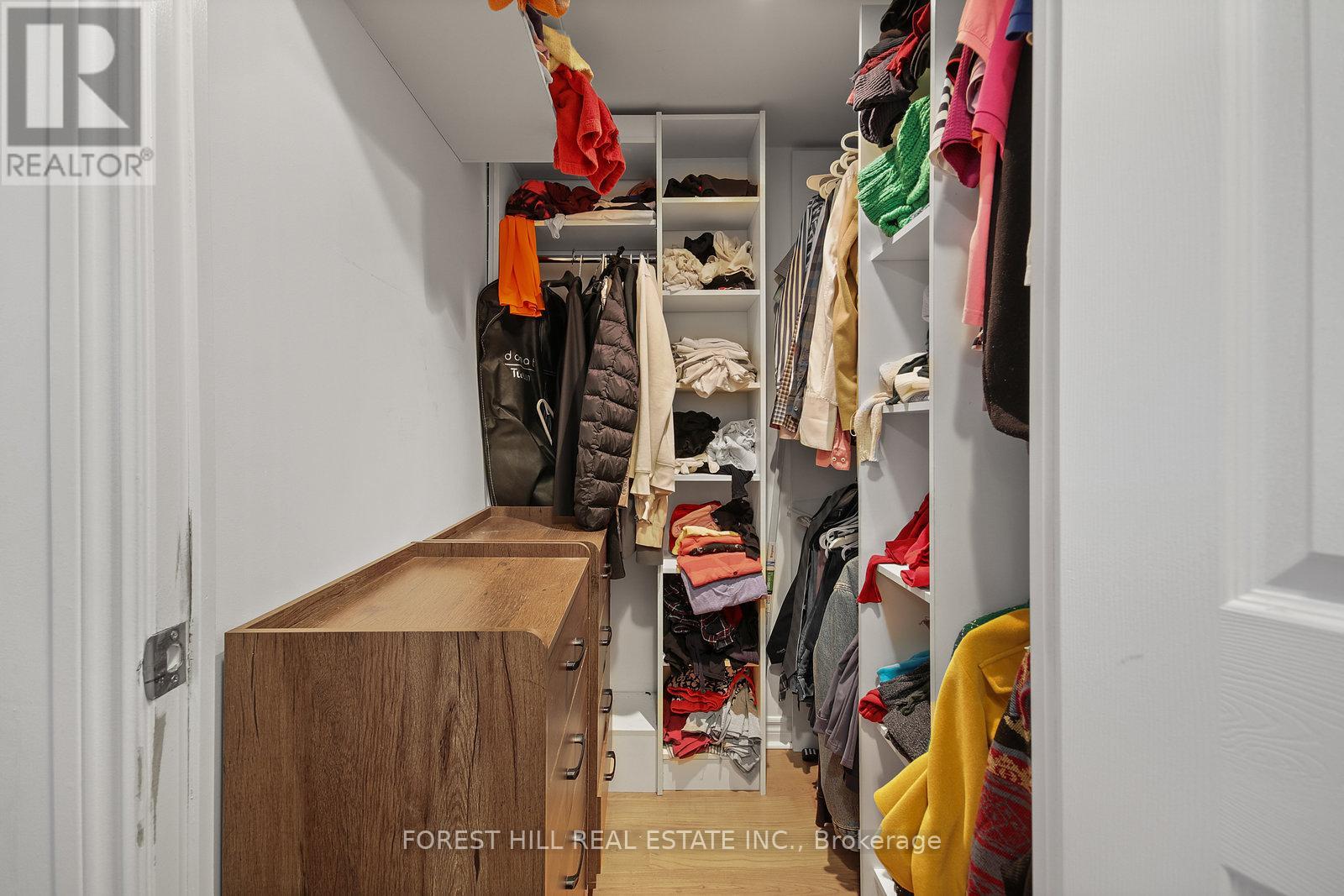 1029 - 5233 Dundas Street W, Toronto, Ontario  M9B 6M1 - Photo 17 - W12457517