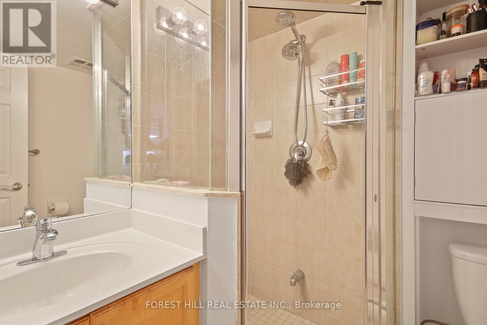 1029 - 5233 Dundas Street W, Toronto, Ontario  M9B 6M1 - Photo 6 - W12457517