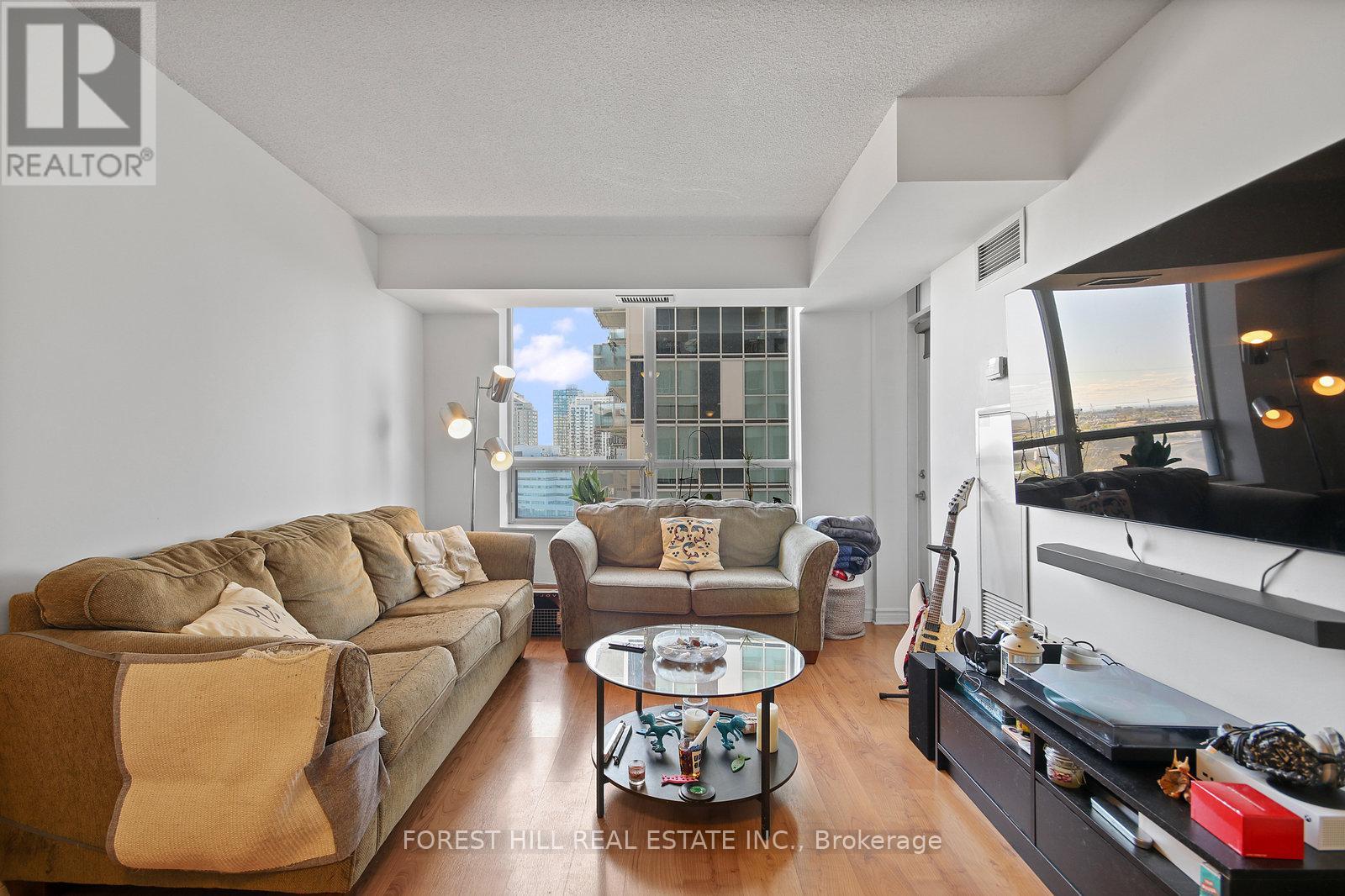 1029 - 5233 Dundas Street W, Toronto, Ontario  M9B 6M1 - Photo 8 - W12457517