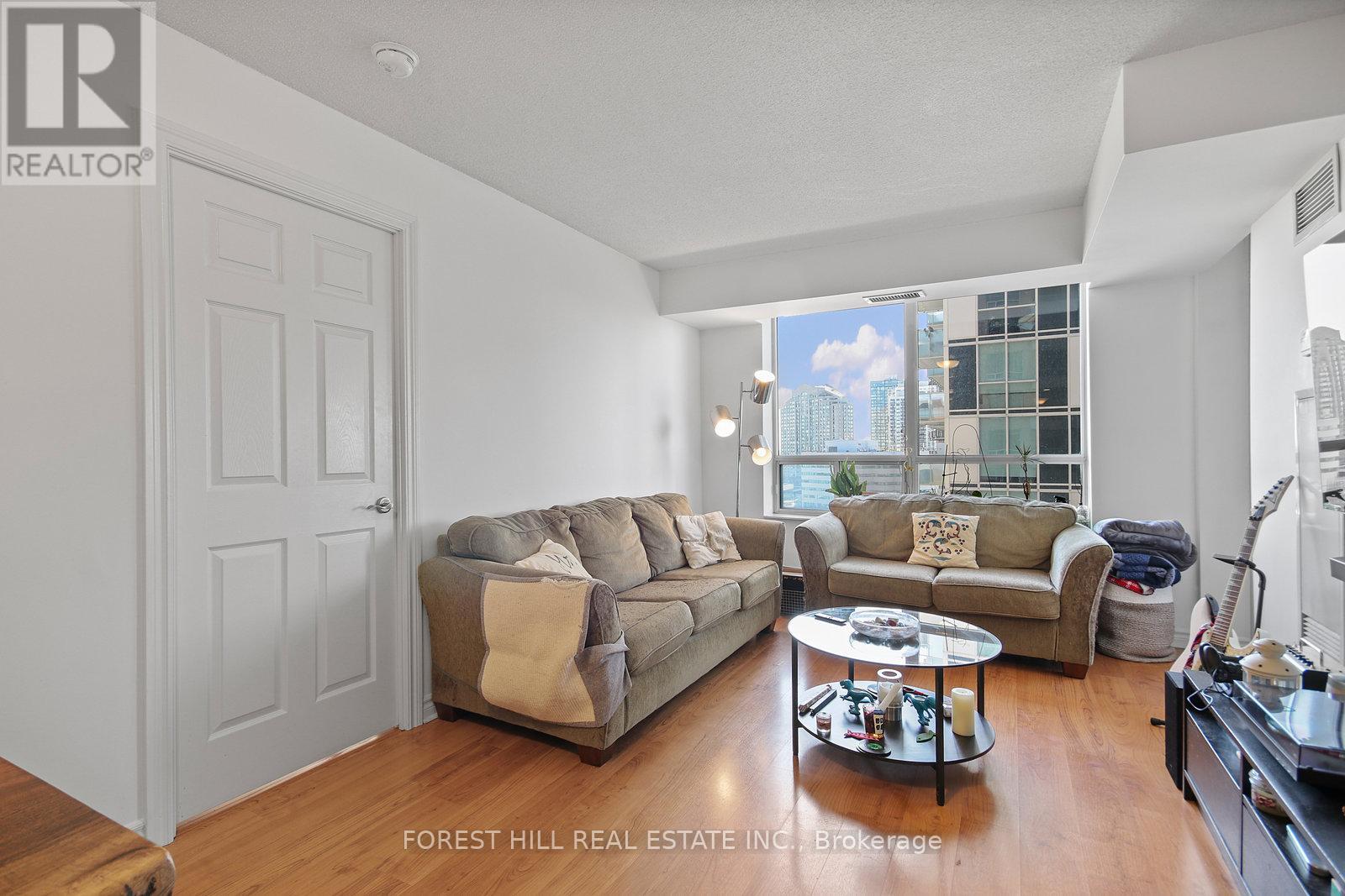 1029 - 5233 Dundas Street W, Toronto, Ontario  M9B 6M1 - Photo 9 - W12457517