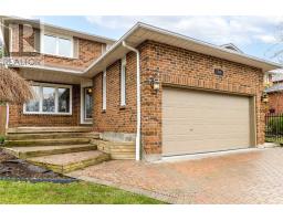 74 BONHAM BOULEVARD, Mississauga, Ontario