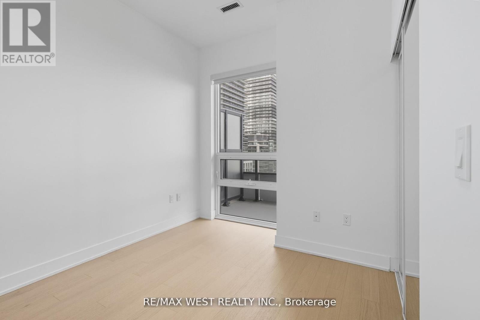 702 - 20 Shore Breeze Drive, Toronto, Ontario  M8V 0C7 - Photo 19 - W12457562