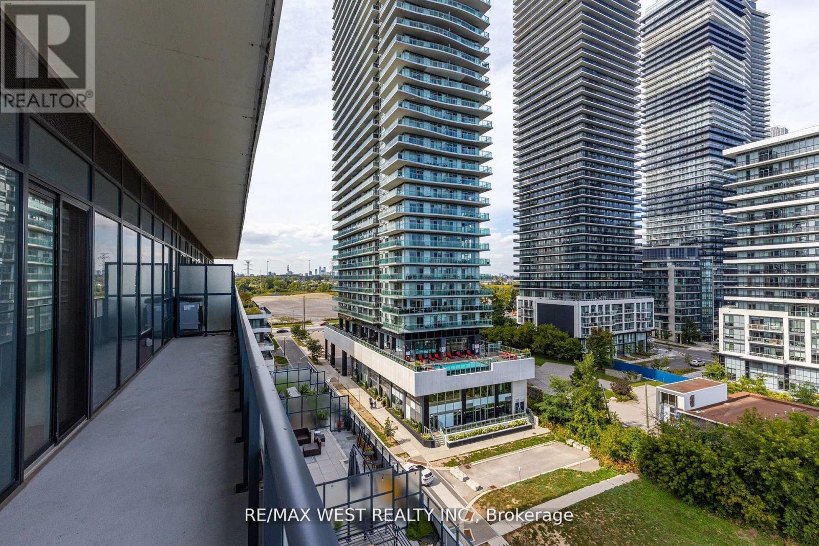 702 - 20 Shore Breeze Drive, Toronto, Ontario  M8V 0C7 - Photo 33 - W12457562