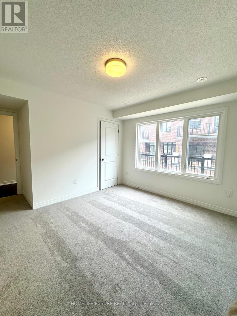 43 Moosehead Drive, Brampton, Ontario  L7A 5L9 - Photo 20 - W12457563