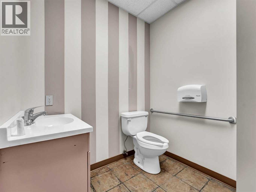 24 3 Street Ne, Medicine Hat, Alberta  T1A 5L8 - Photo 27 - A2218618