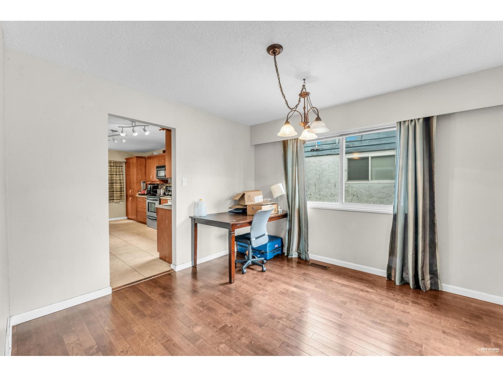 11876 82a Avenue, Delta, British Columbia  V4C 2E6 - Photo 9 - R3057569