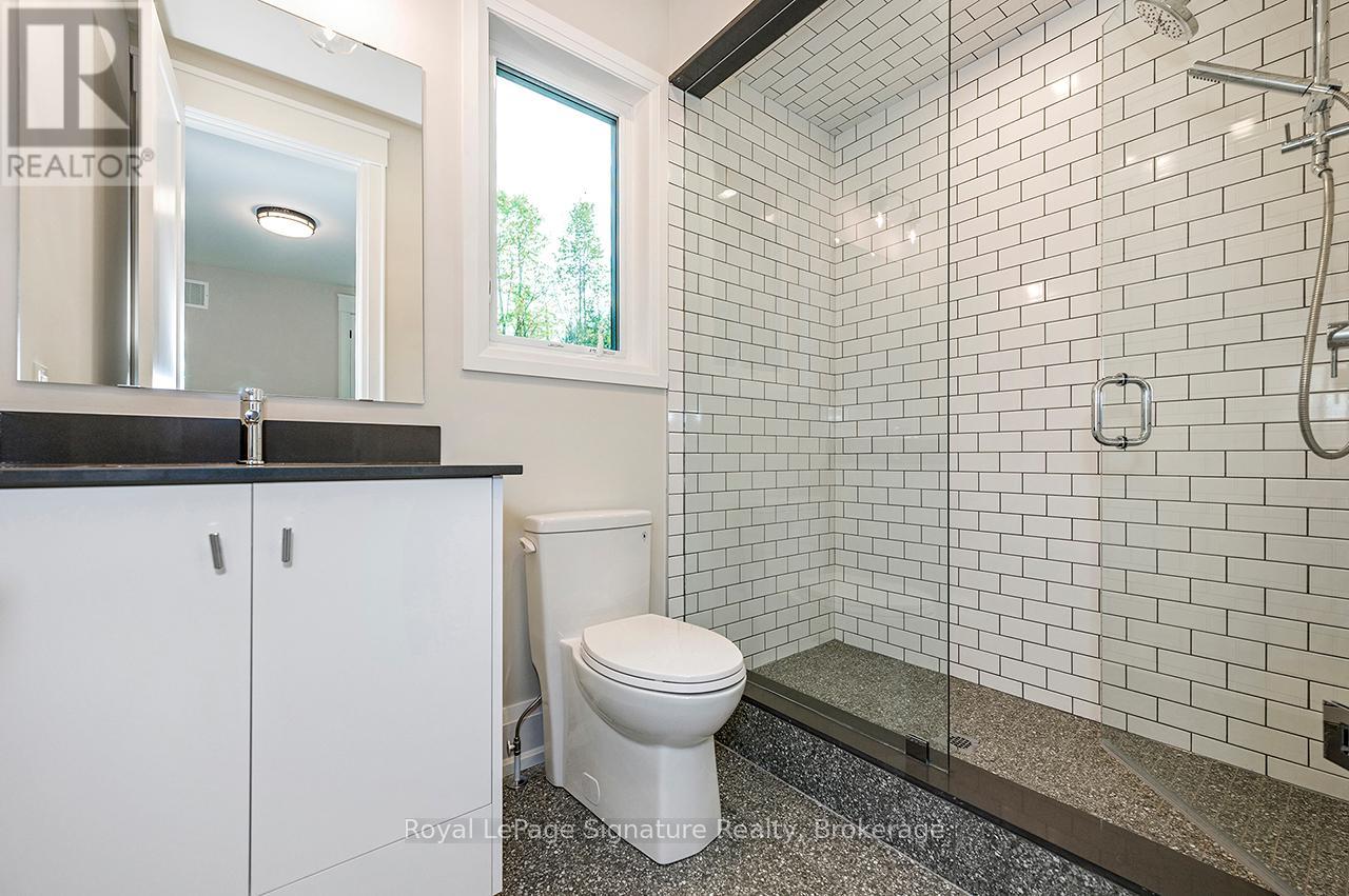106 Dorothy Drive, Blue Mountains, Ontario  N0H 1J0 - Photo 36 - X12457607
