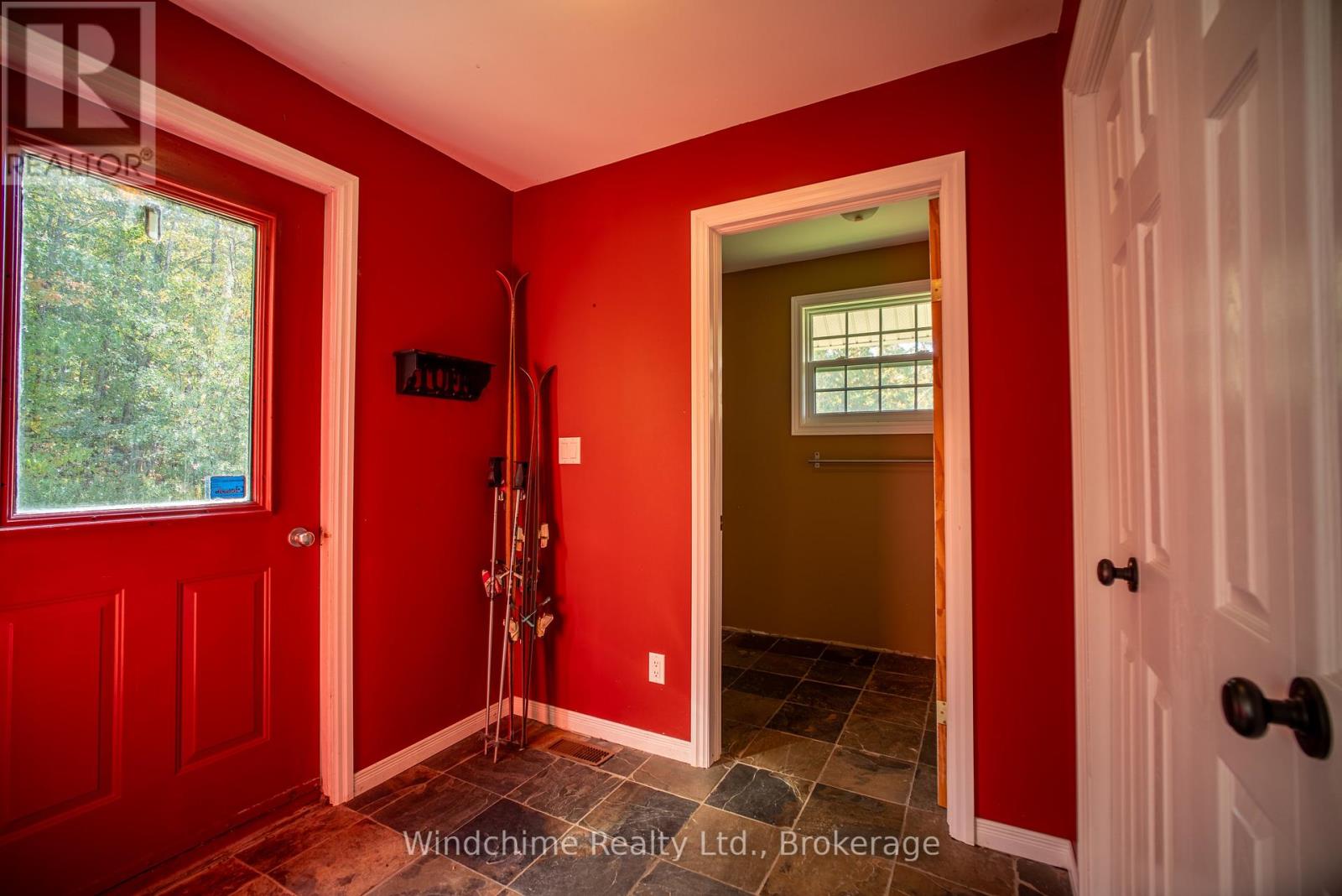 110 Old Baldy Access Road, Grey Highlands, Ontario  N0C 1G0 - Photo 10 - X12457622
