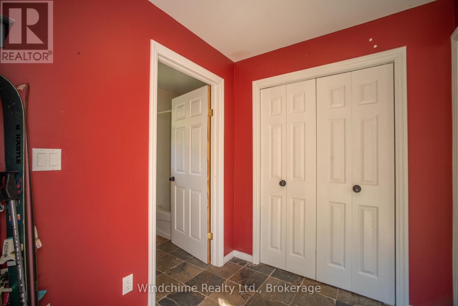 110 Old Baldy Access Road, Grey Highlands, Ontario  N0C 1G0 - Photo 11 - X12457622