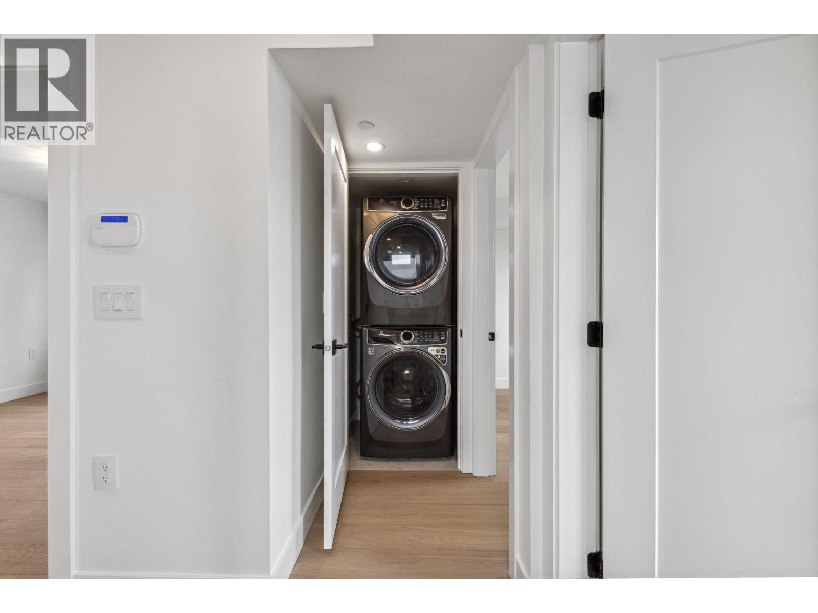 3381 Victoria Drive, Vancouver, British Columbia  V5N 4M3 - Photo 33 - R3048825