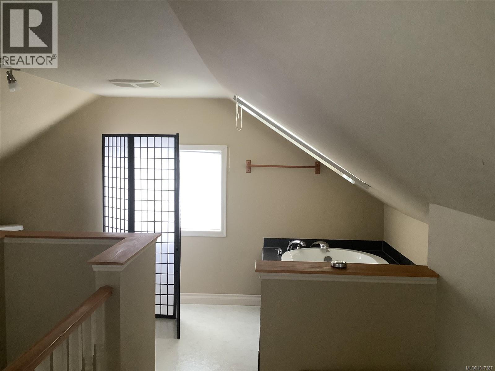 110 10th Ave, Sointula, British Columbia  V0N 3E0 - Photo 22 - 1017287