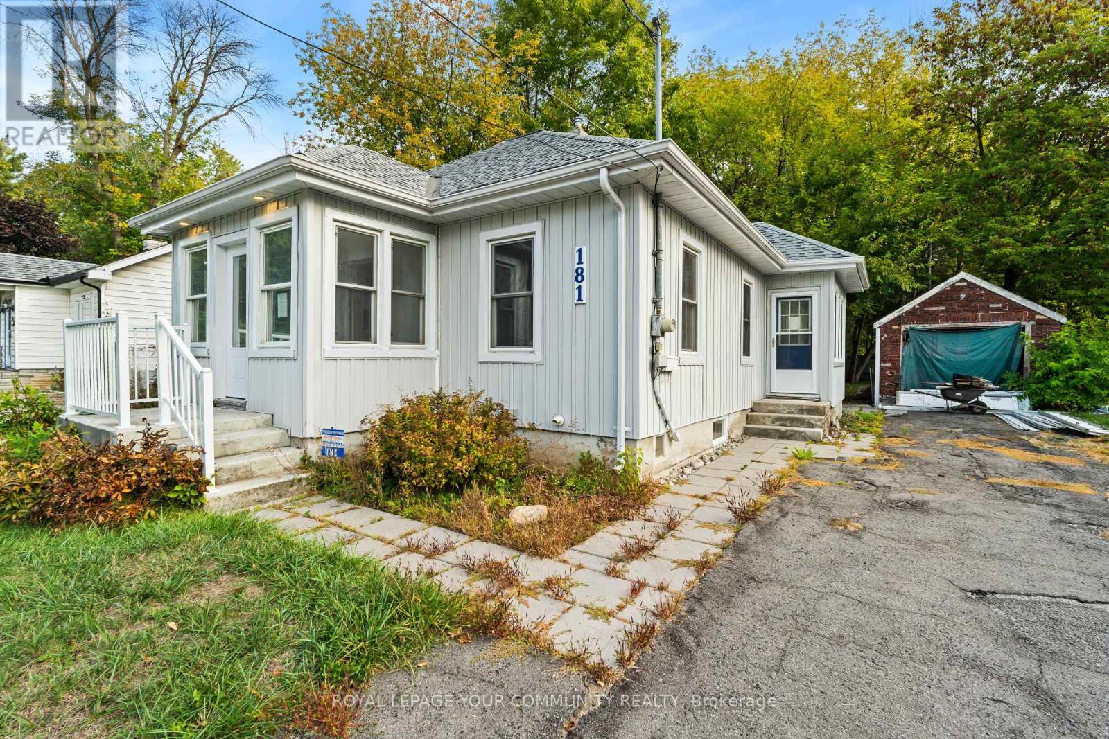 181 Burnham Street, Belleville, Ontario  K8N 3S1 - Photo 3 - X12457482