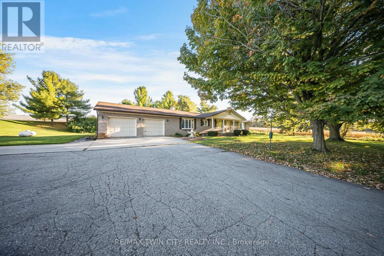 1599 Berlett's Road, Wilmot, Ontario  N0B 2L0 - Photo 2 - X12457546