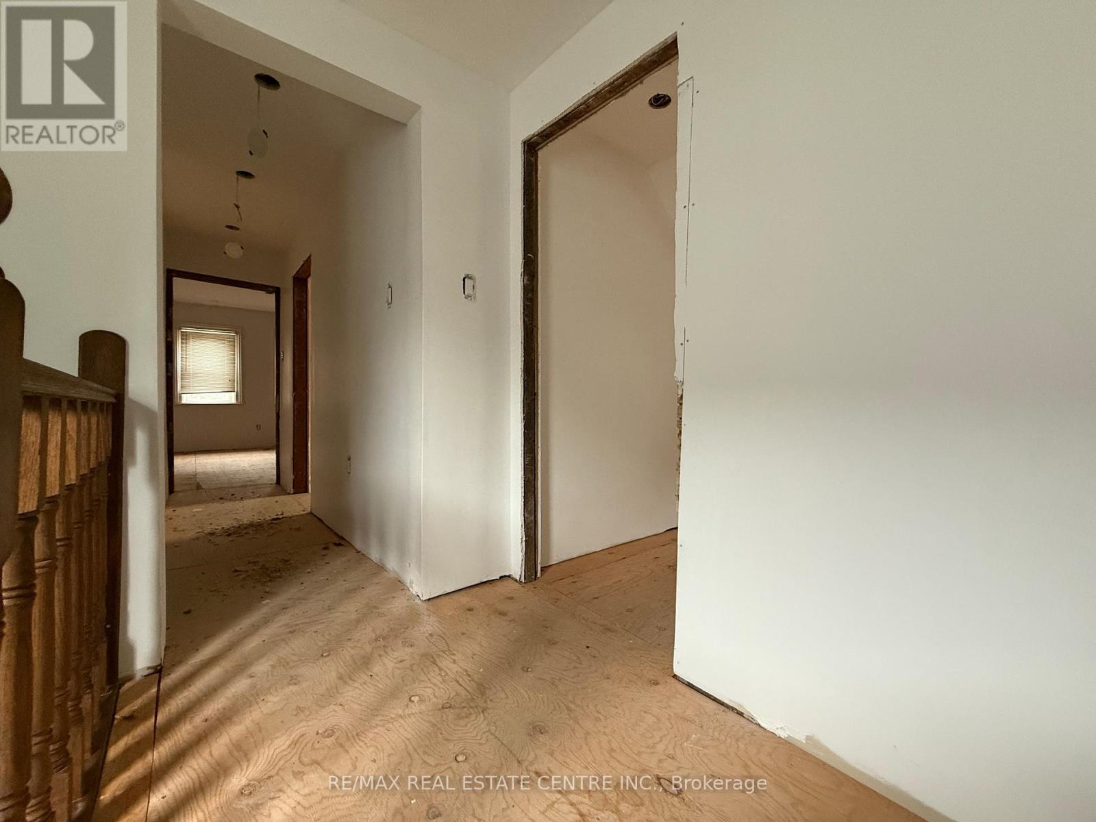 402 Main Street, Shelburne, Ontario  L9V 2Y9 - Photo 11 - X12457552