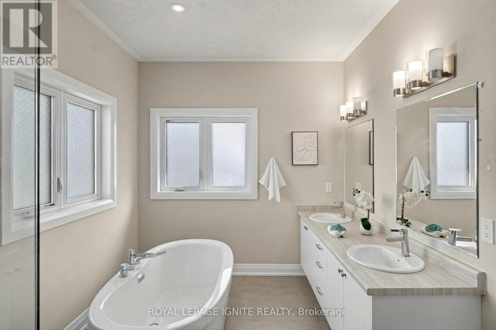 156 Ridgemount Street, Kitchener, Ontario  N2P 0K4 - Photo 27 - X12457568