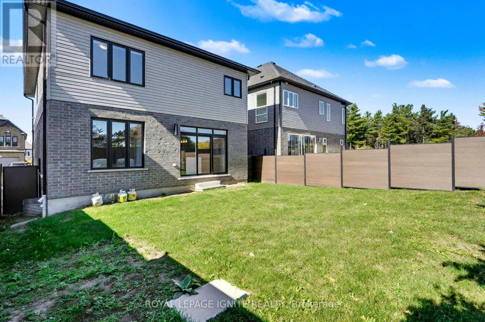 156 Ridgemount Street, Kitchener, Ontario  N2P 0K4 - Photo 47 - X12457568