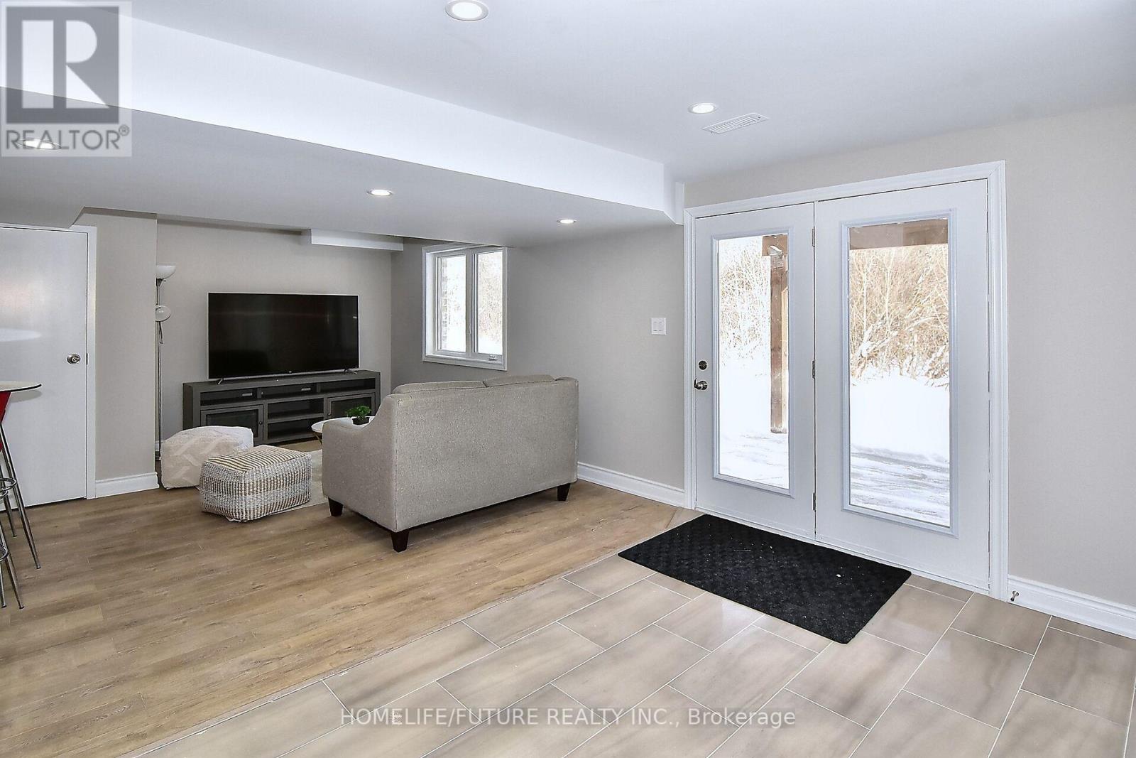 656 Lemay Grove, Peterborough, Ontario  K9K 0H8 - Photo 35 - X12457582