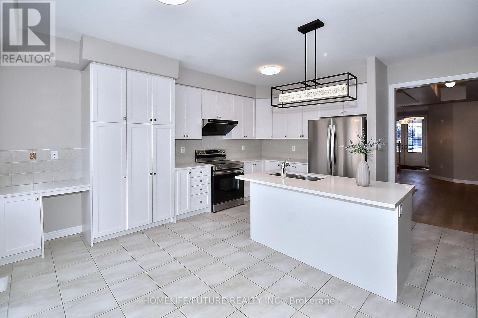 656 Lemay Grove, Peterborough, Ontario  K9K 0H8 - Photo 9 - X12457582