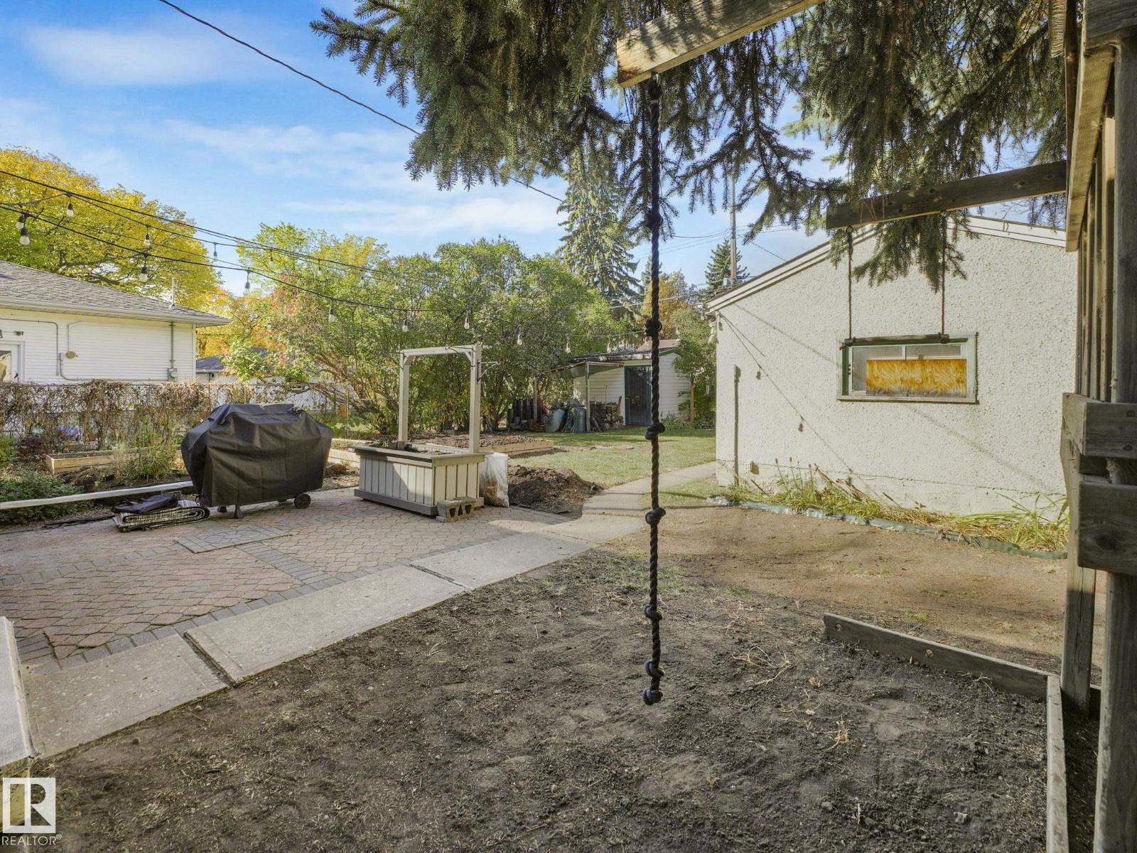 9534 81 St Nw, Edmonton, Alberta  T6C 2W5 - Photo 2 - E4461753