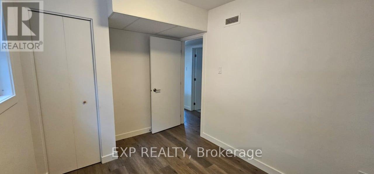 01 - 216 Mcarthur Avenue, Ottawa, Ontario  K1L 6P5 - Photo 2 - X12457637